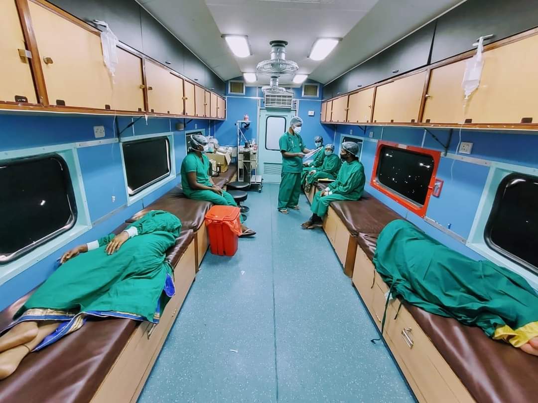 Hospital Train 'Lifeline Express' reaches Badarpur, to offer free medical  services to all for around a month – Way2Barak